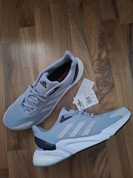 Adidas-Нови маратонки