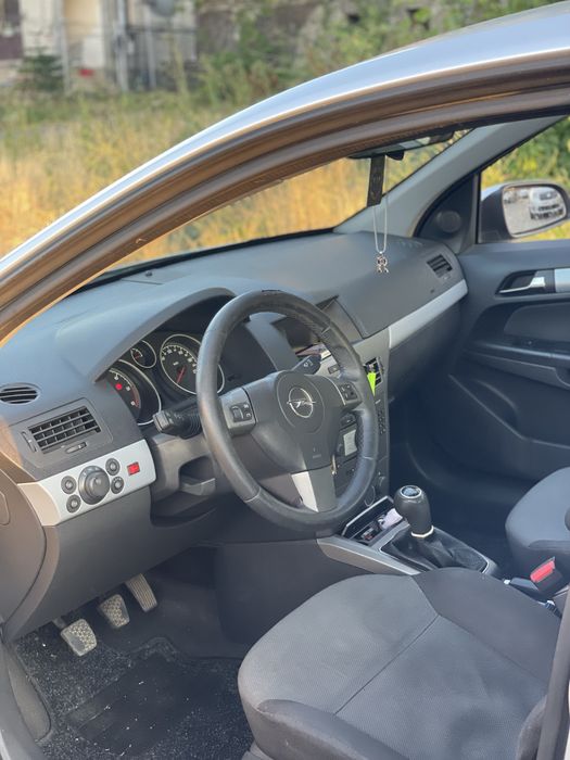 Opel Astra H 2005