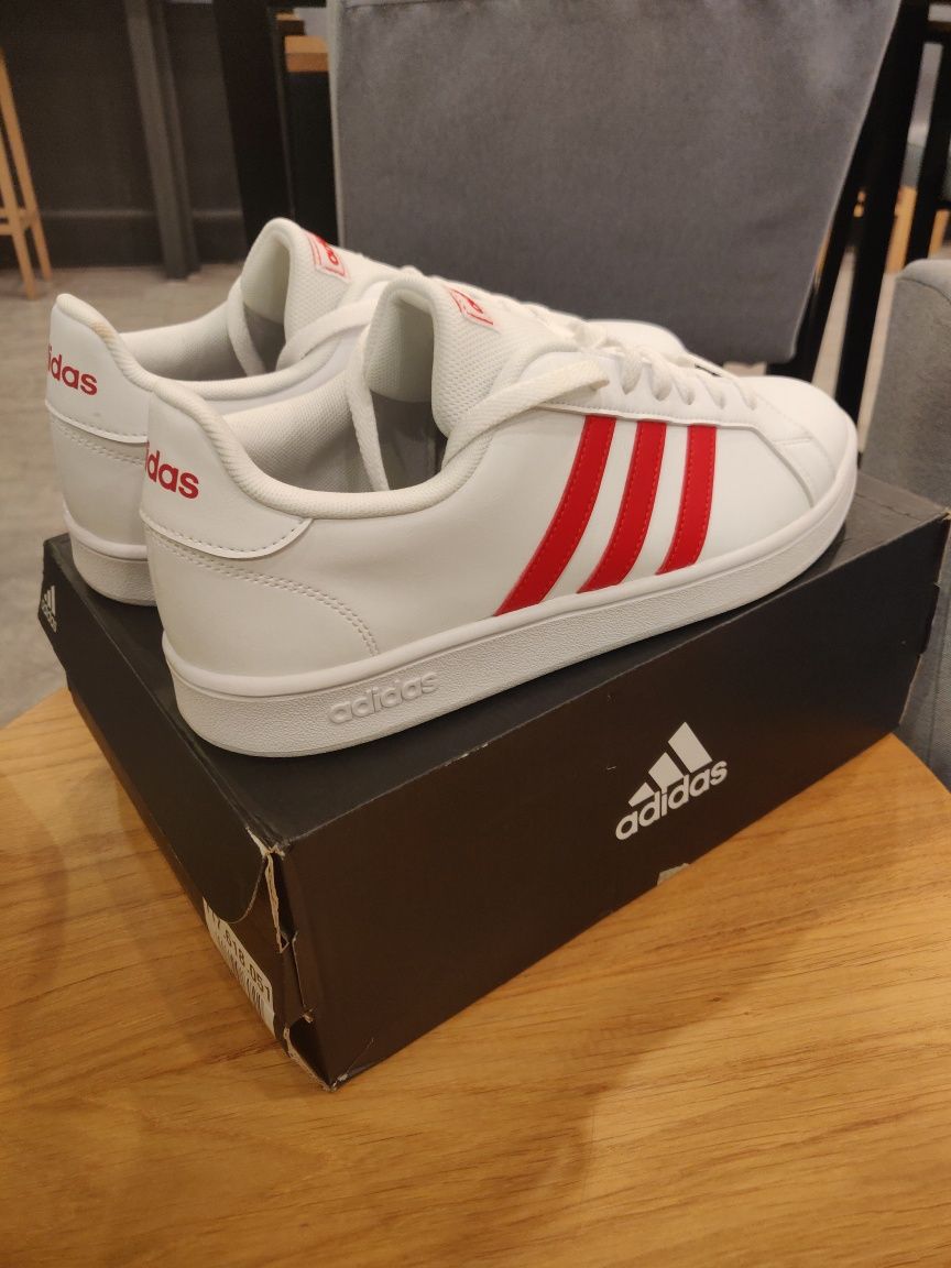 Adidas Grand Court Base номер 46 2/3 код 33A