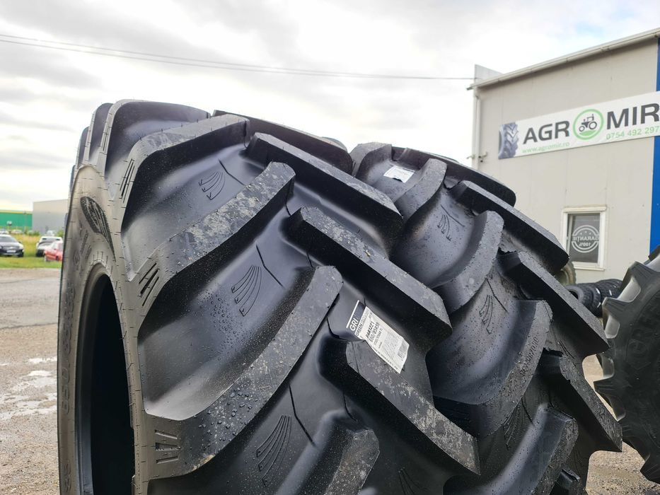 Cauciucuri noi 650/85R38 marca GRI anvelope tractor JOHN DEERE, FENDT