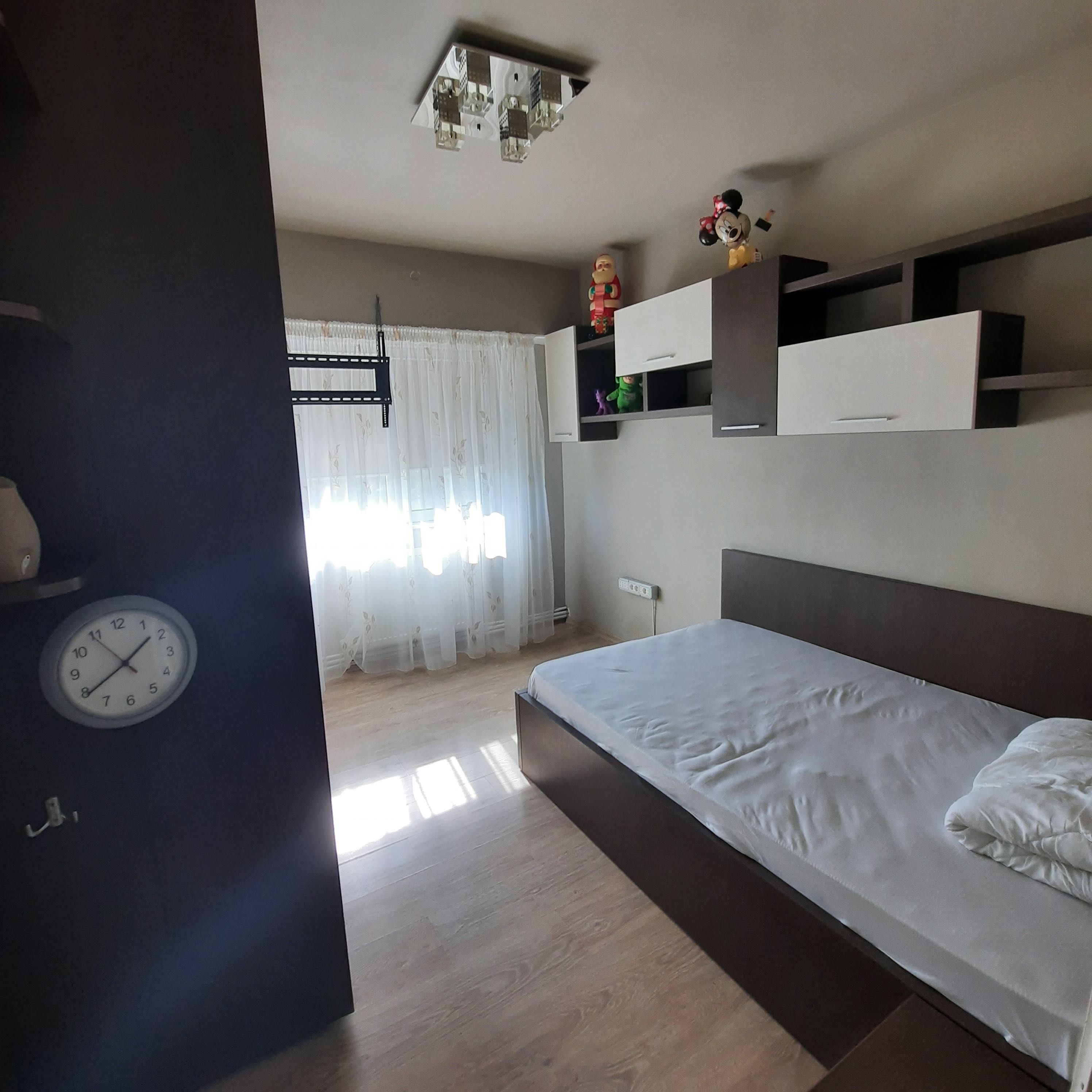 Vand apartament 3 cam Medgidia + garaj