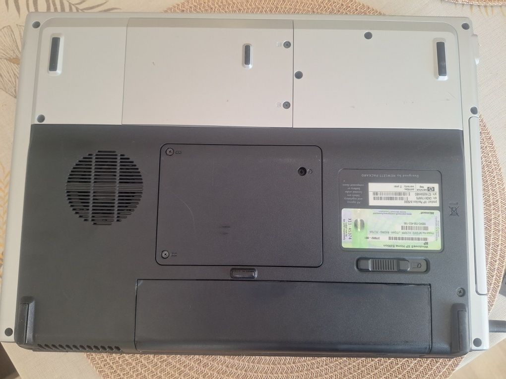 Лаптоп HP Pavilion dv5000