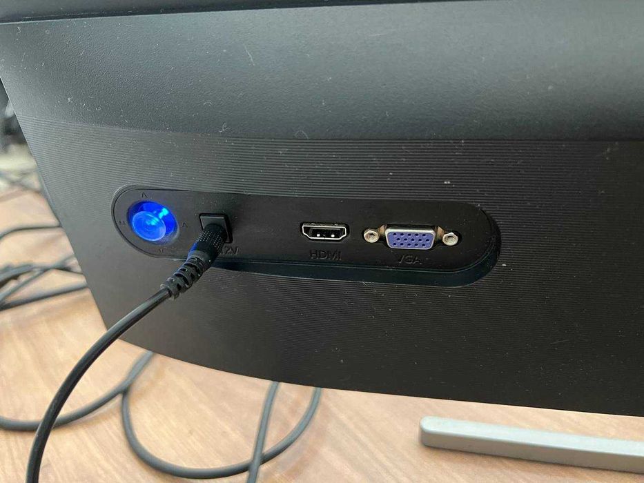 Монитор Premier 27" Full HD (1920x1080, 60Гц). состояние идеальное