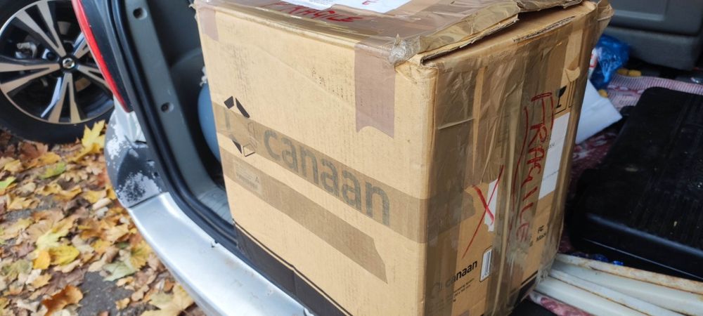 Продавам Avalon miner A1346 N 110T