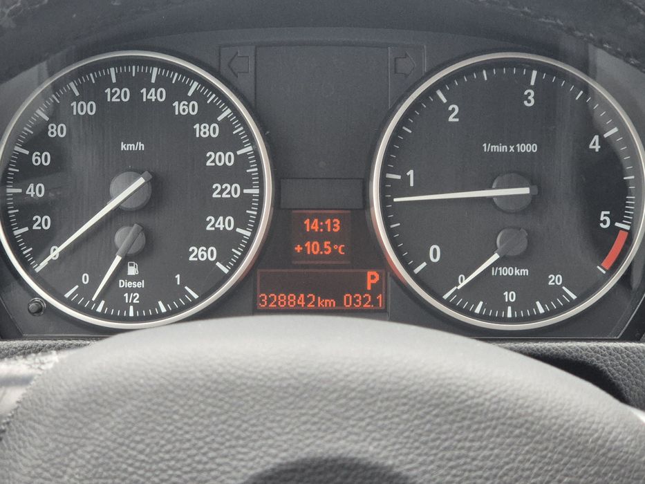 Vand/schimb BMW 320d 2010 inmatriculata RO- automat