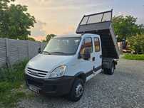 Iveco Daily 65C18 Basculanta 3 parti 3.2m Obloane 50, 7 locuri Cabina dubla Camioneta Basculabila OMFB Motor 3.0 180cp