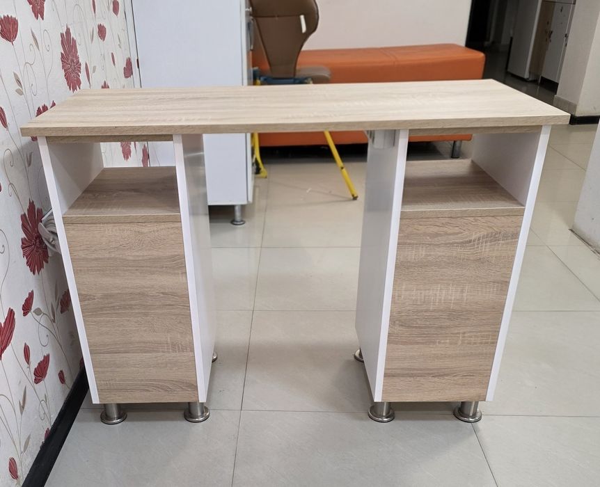 Vand masa manichiura / unghii false gel UV