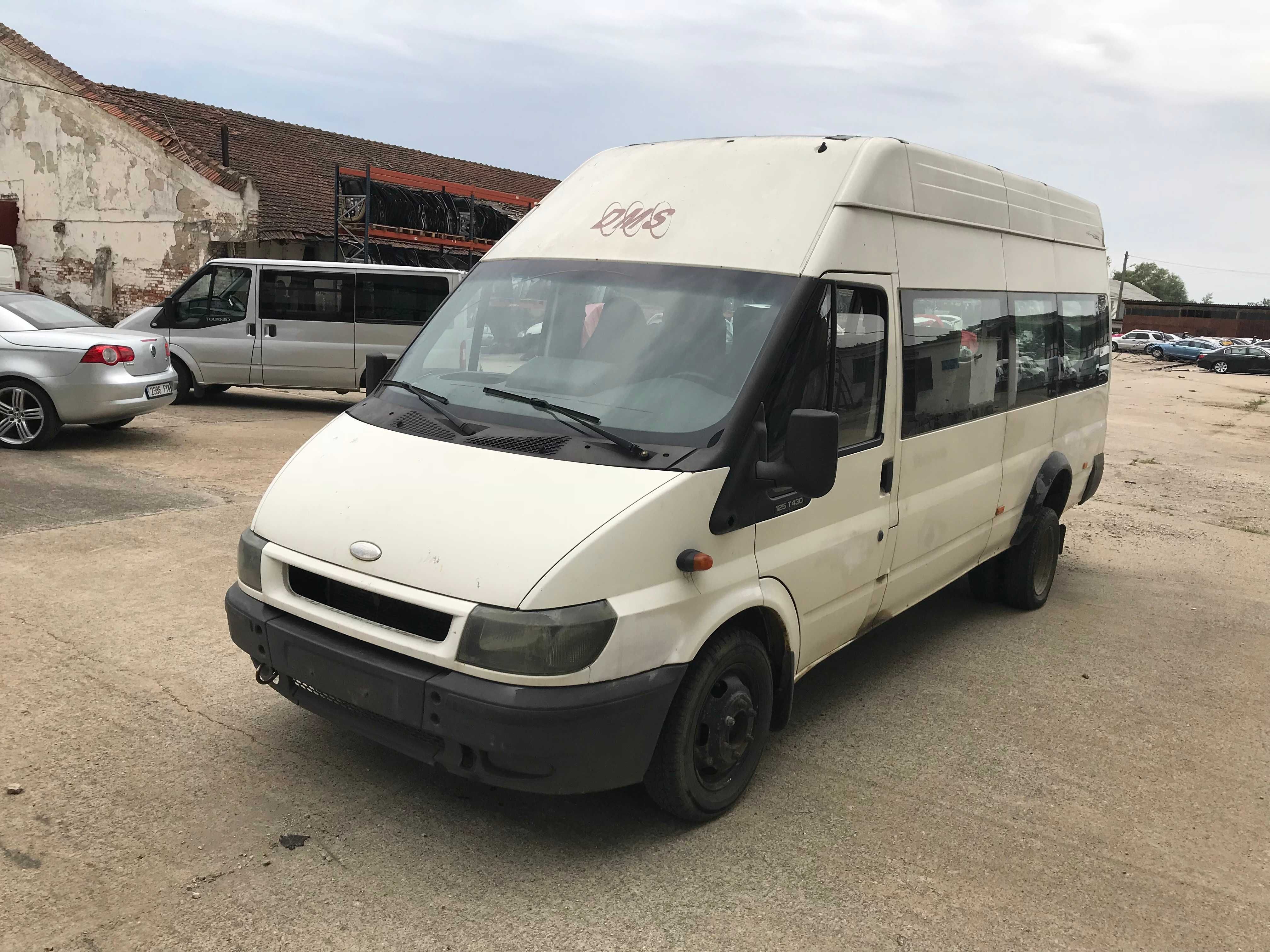 Dezmembrez FORD TRANSIT Jumbo 2.4 TDE 125 CP DOFA 2002 Punte dubla