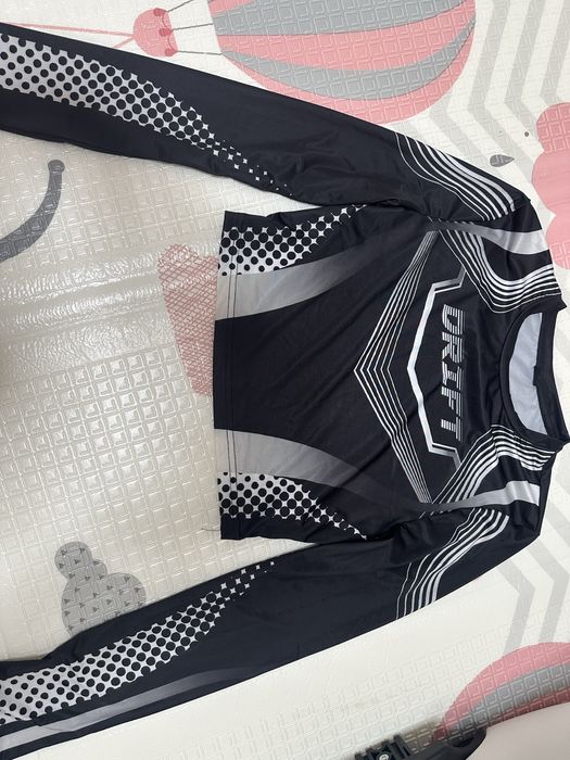 Дамски спортни дрехи