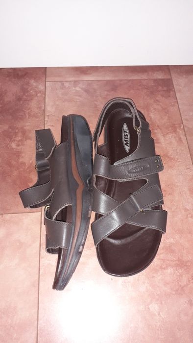 Sandale din piele