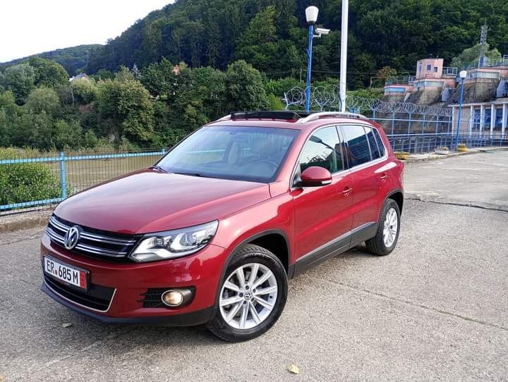 Tiguan 2.0 tdi 4x4 - 140 cp AUTOMAT