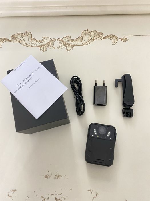 Нагрудной видеорегистратор, носимый