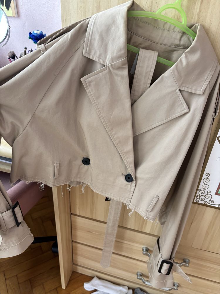 Zara дамски къс тренчкот