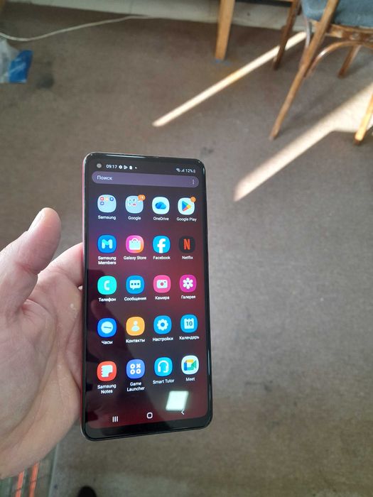 Samsung A21s yaxshi holatda