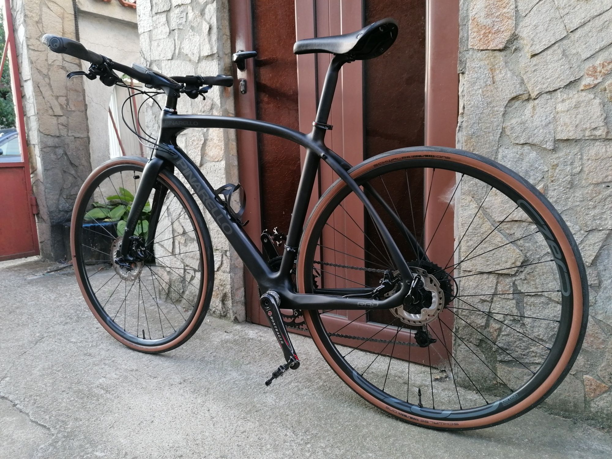 PINARELLO  Full Carbon Custom 8,4кг. Хибрид 28 цола