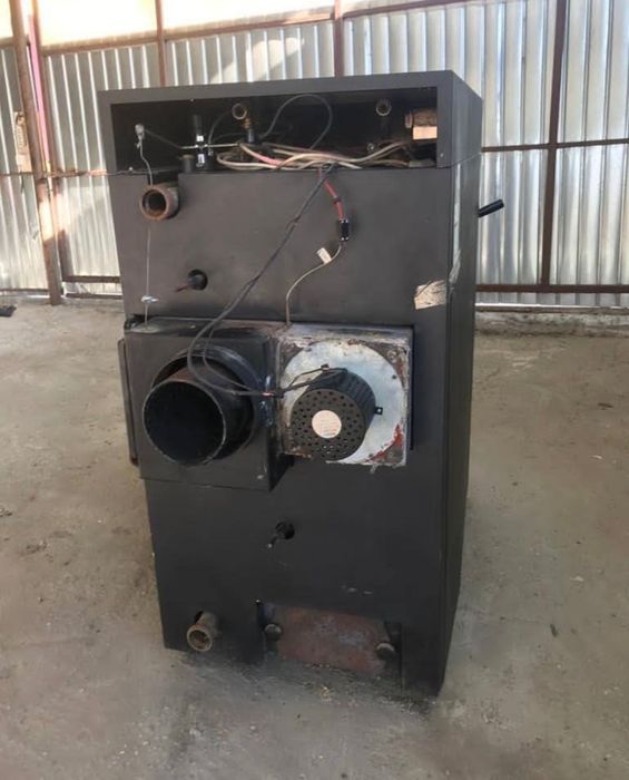 Centrală Ferroli pe lemne 25 kw gazeificare