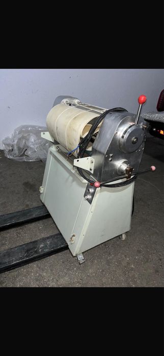 Продам тесто раскатная машина