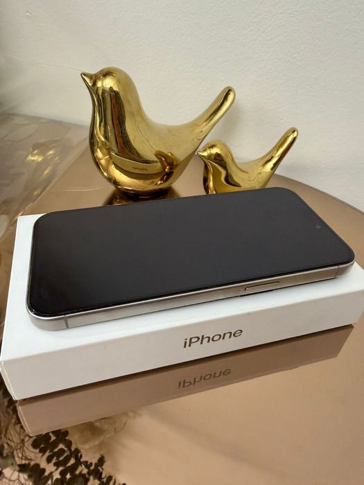 Apple iPhone 15 Pro Max 256ГБ,обмена нет