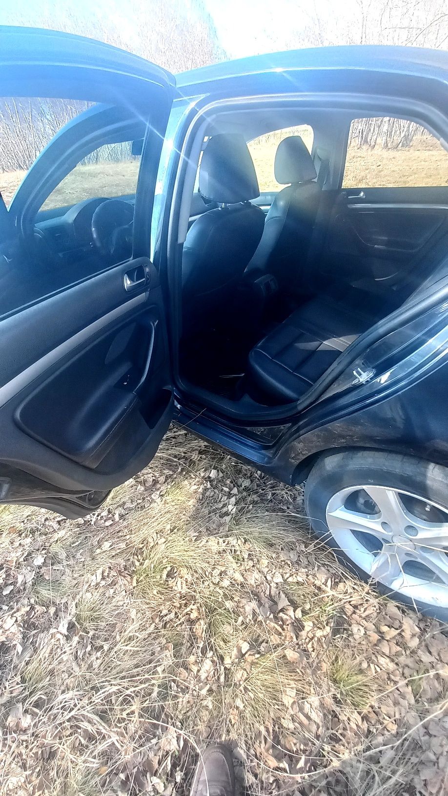 Продам Vw Jetta 5 2.5L U.S.A