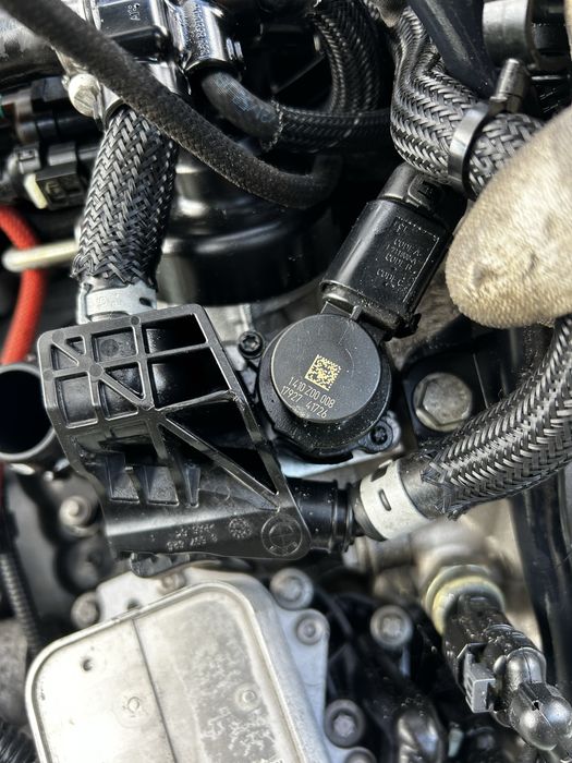 Pompă motorină înaltă presiune BMW seria 2 F45 1.5 D B37C15A