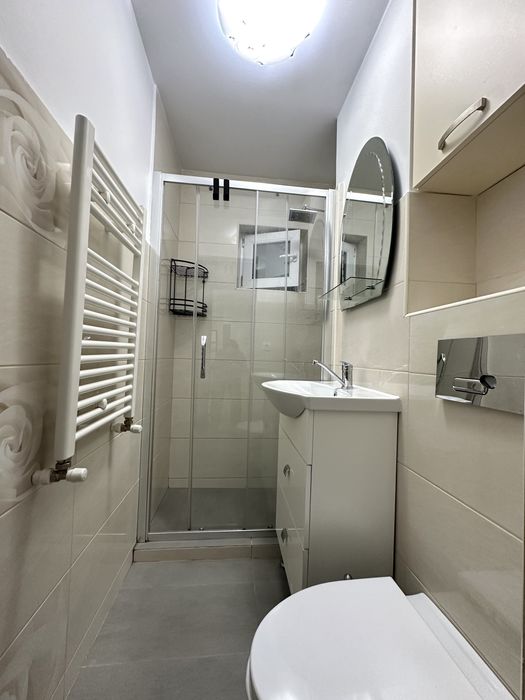 Apartament 3 camere, renovat, mobilat- zona Buium, Scoala 7