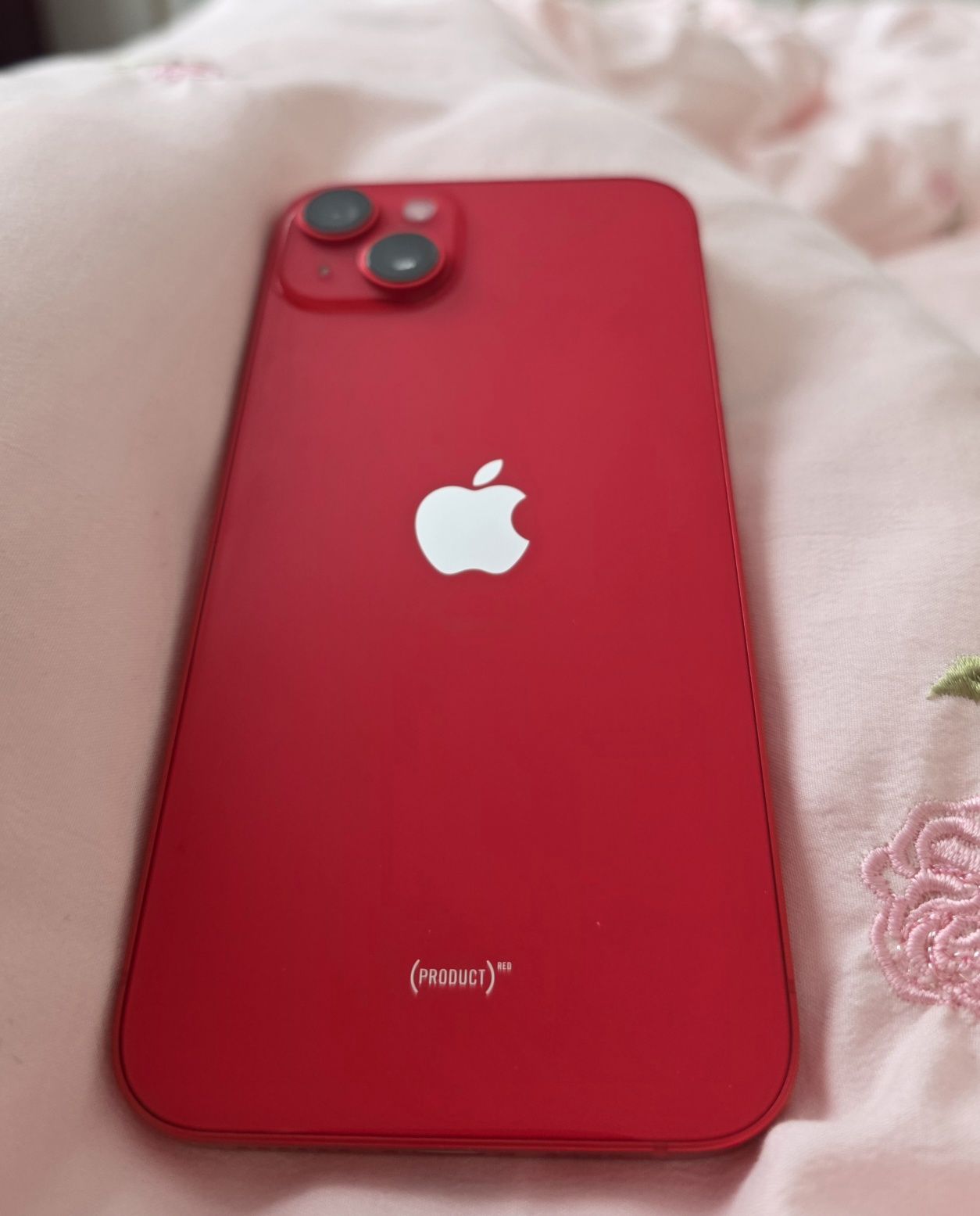 IPhone 14 plus червен