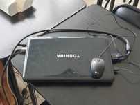 Лаптоп Toshiba, лицензиран Windows 8