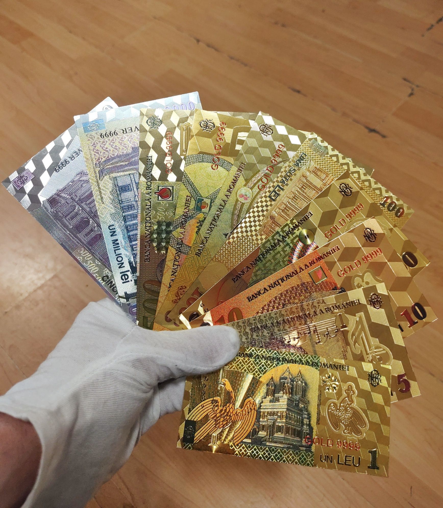 Vând lot bancnote românești GOLD