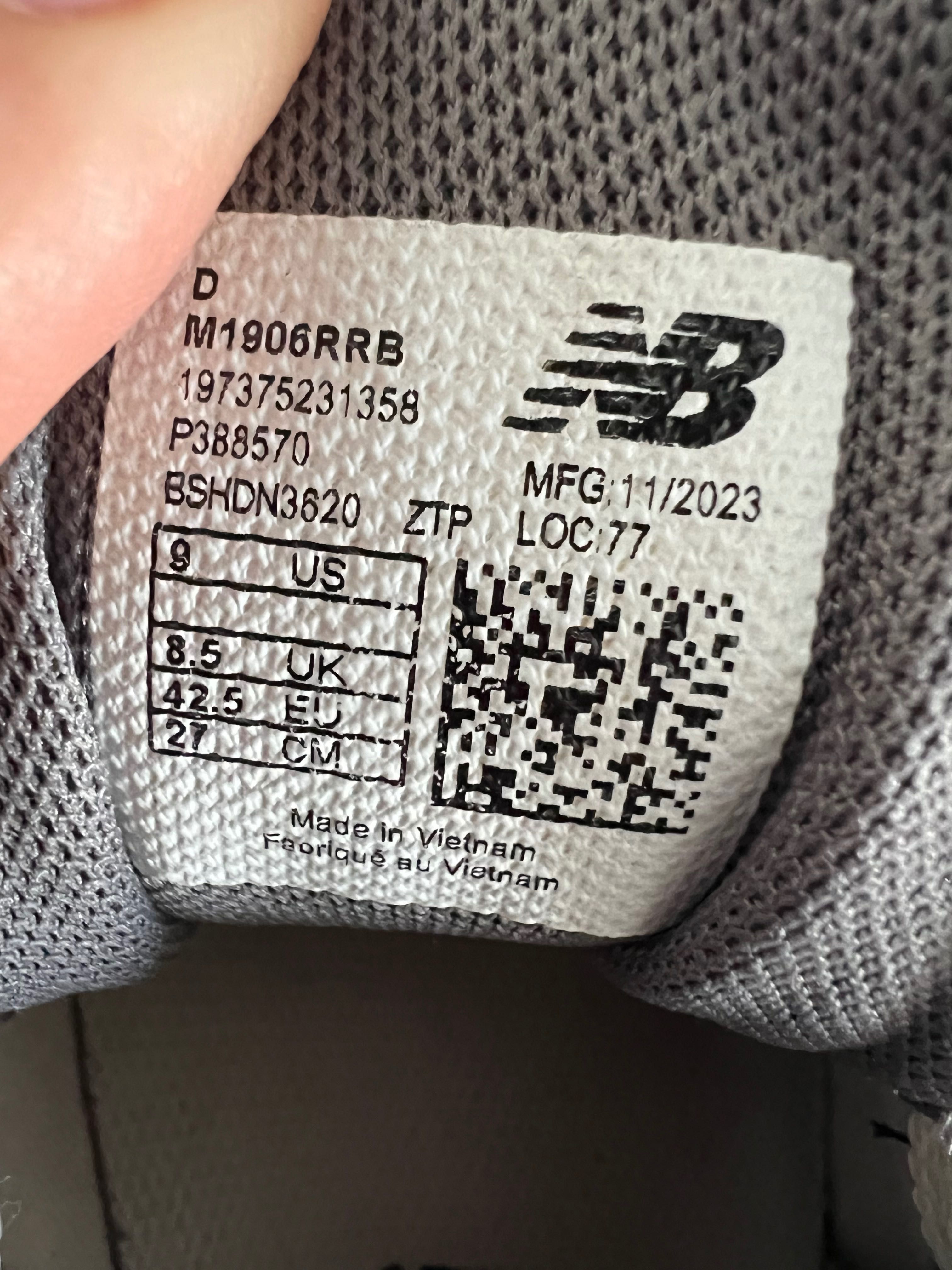 New balance  маратонки
