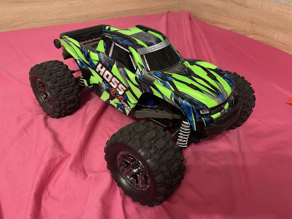 Traxxas Hoss 4x4 VXL