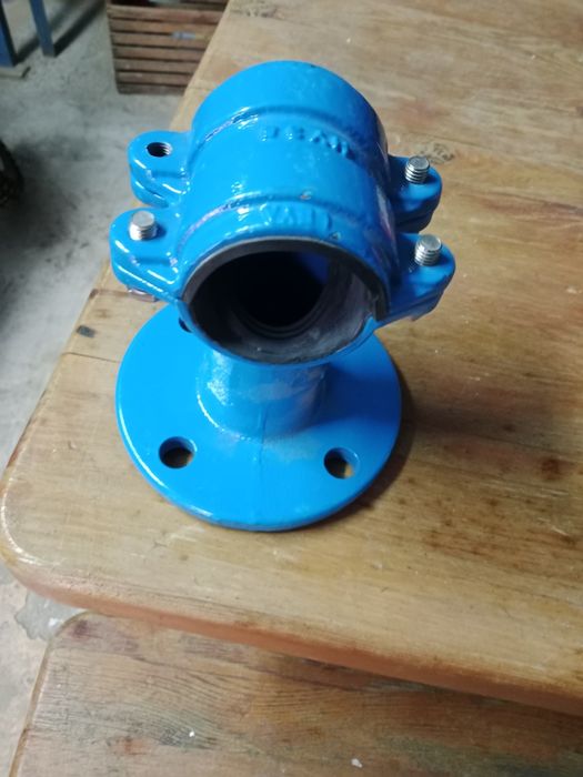 Продам соединитель для труб (врезка для трубы)