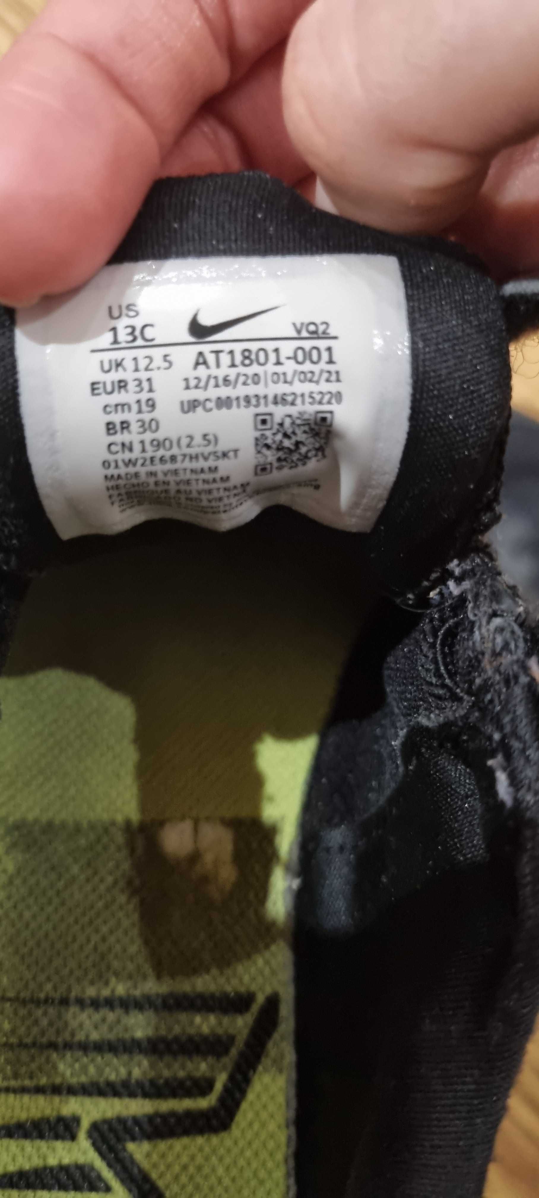 Детски маратонки Nike Runner 31н, 28,5н