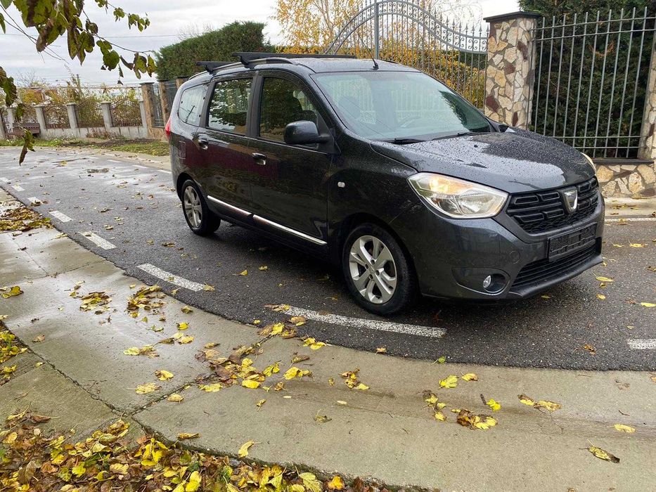 DACIA Lodgy 7 locuri 2016 1.5d 110 CP E6 6 trepte AC Navi Recent Adusa