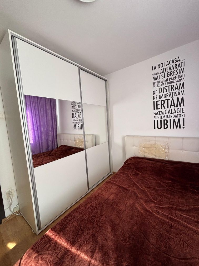 Vand apartament 2 camere