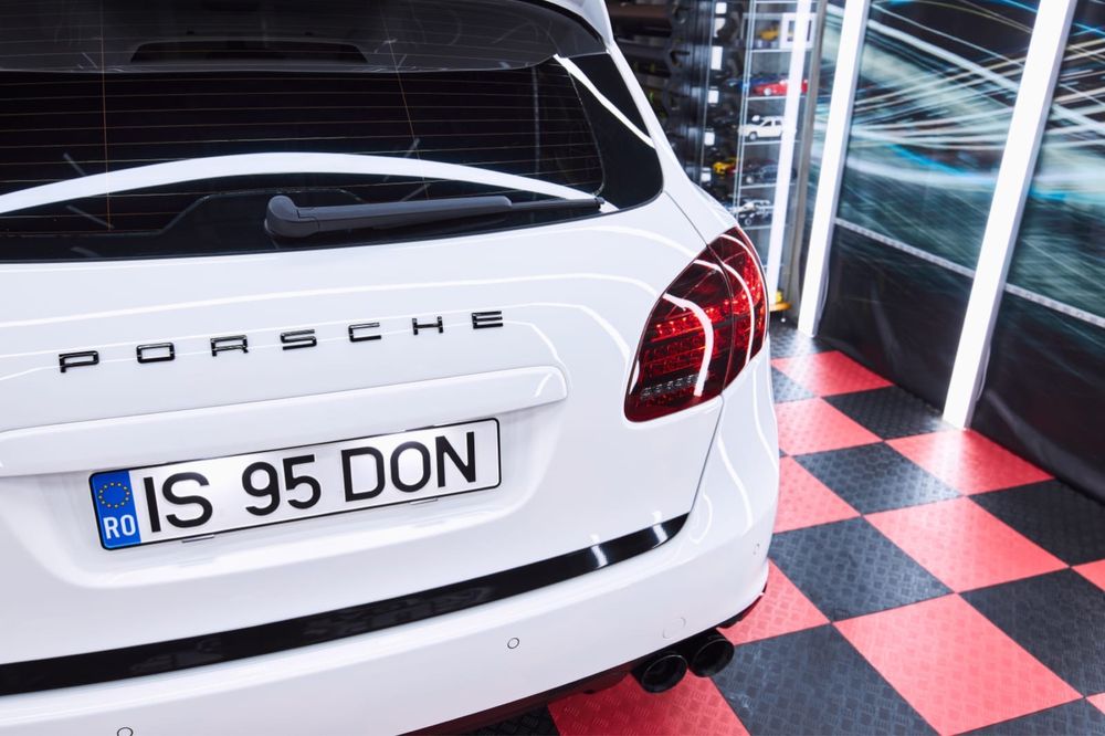 Porsche Cayenne 3.0d intretinut exemplar