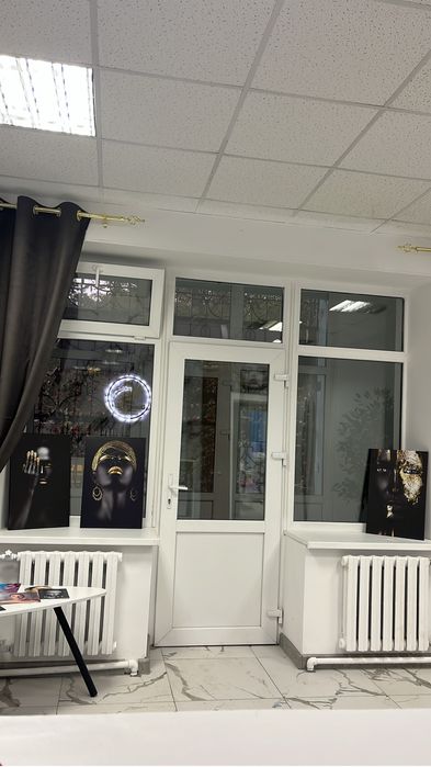 Сдается в аренду место для маникюриста