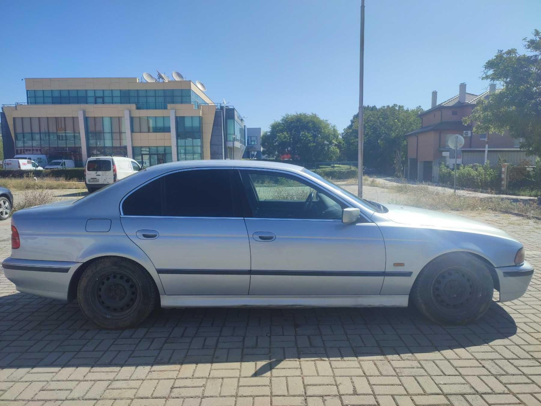 На части: BMW E39 520I M52B20 150кс.