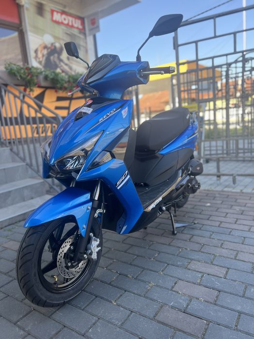Scuter Revo 50 Daytona fara permis