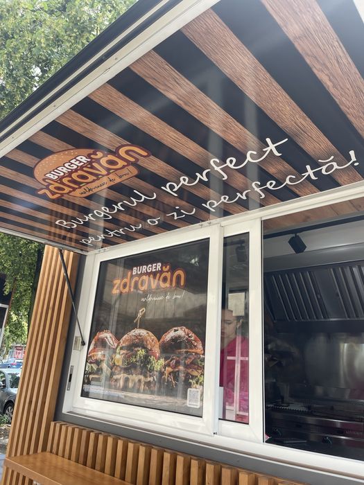 Fast Food Burger Zdravan -Rolota Comerciala
