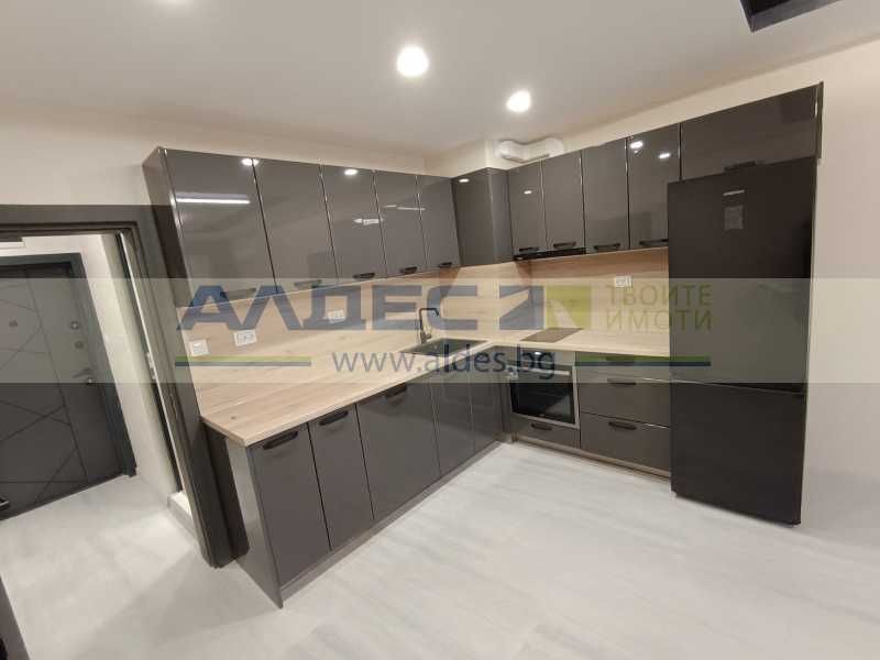 Продава се Тристаен апартамент в София, Дружба 1 - 67 кв.м за 2881 €/кв.м - Снимка #1