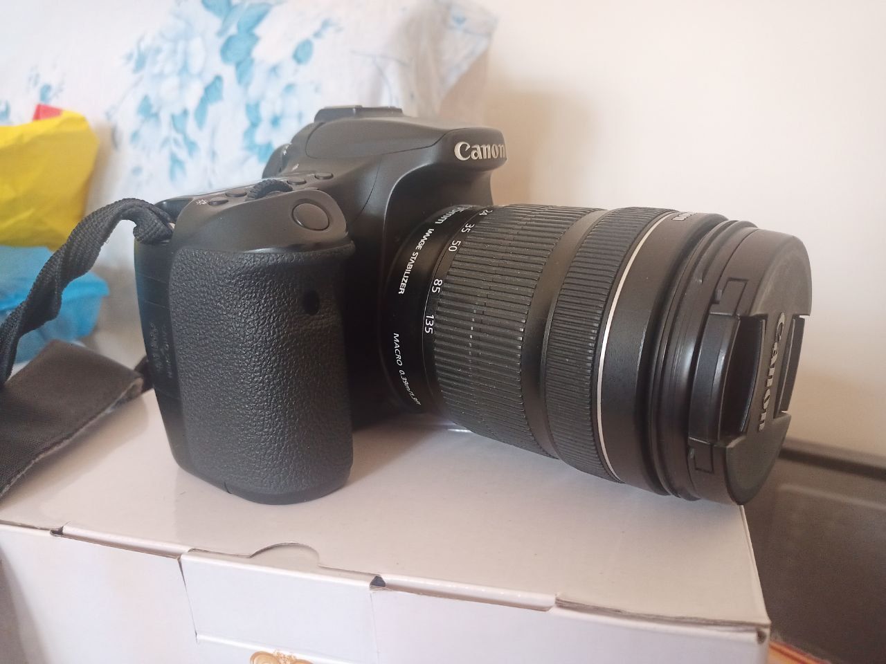 Фотопарат Canon 70d