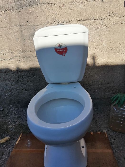 Унитаз  с бочкомв комплекте