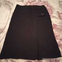 Чёрная юбка школьная в хорошем состоянии 44 размер