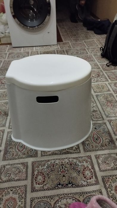 Биотуалет- горшок для пожилых людей