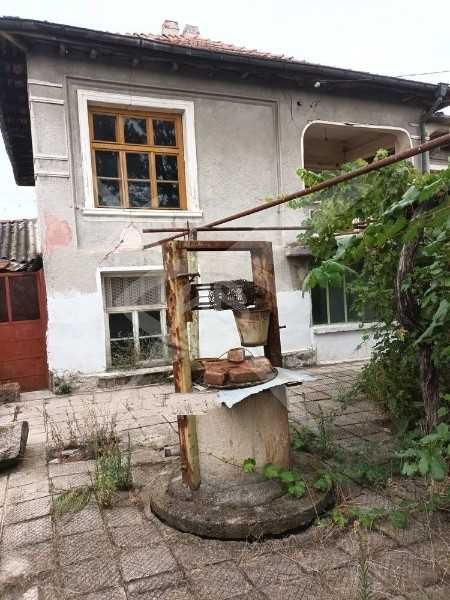 Къща в село Малък Чардак 67923
