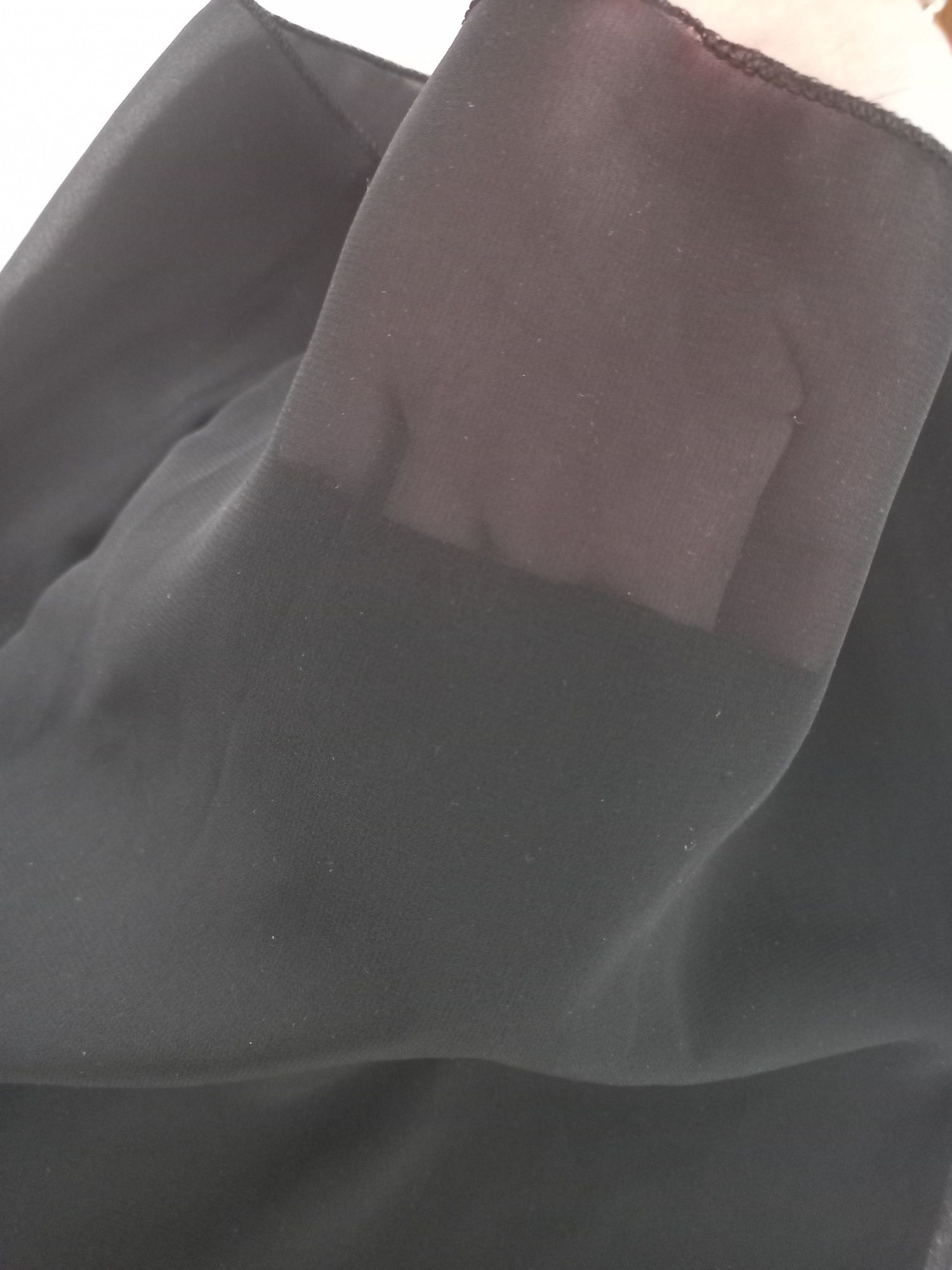 pantaloni negri zara
