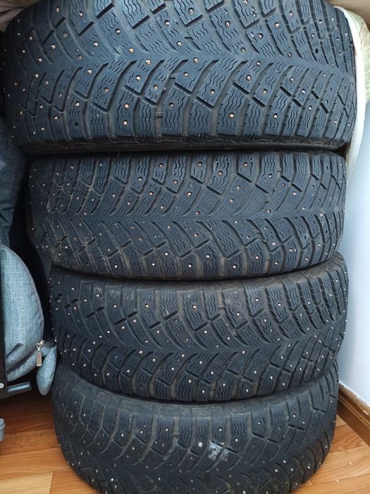 Зимние шины с шипами Michelin x-ice north 4