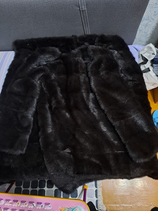 Продам шубу норковую