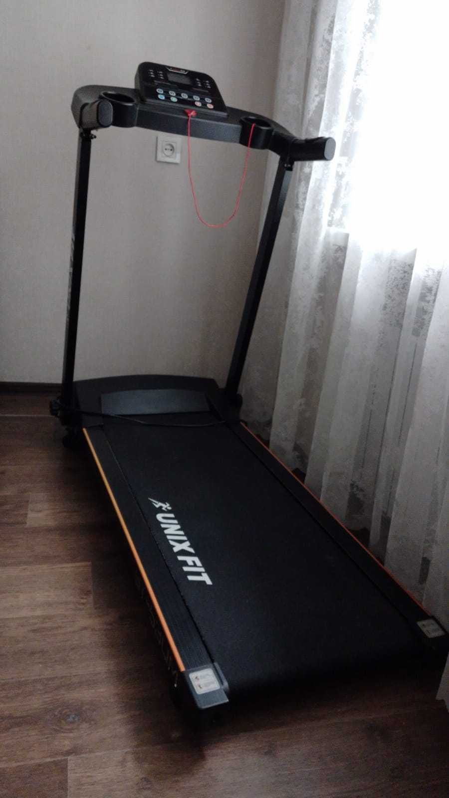 Беговая дорожка UnixFit ST-530M