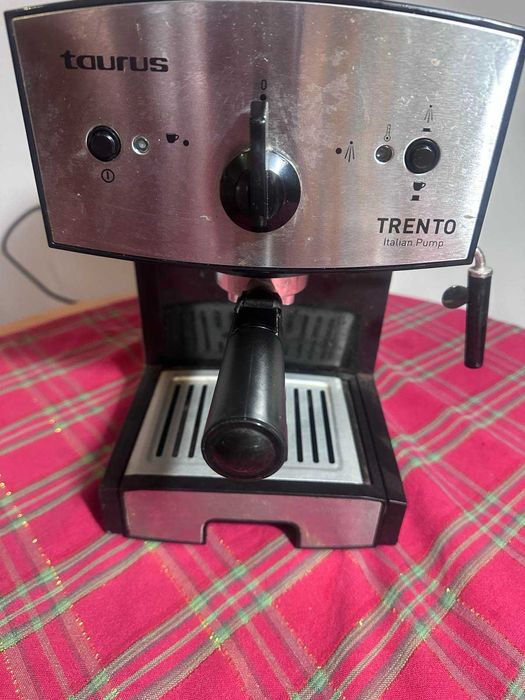 Кафе машина Таурус
